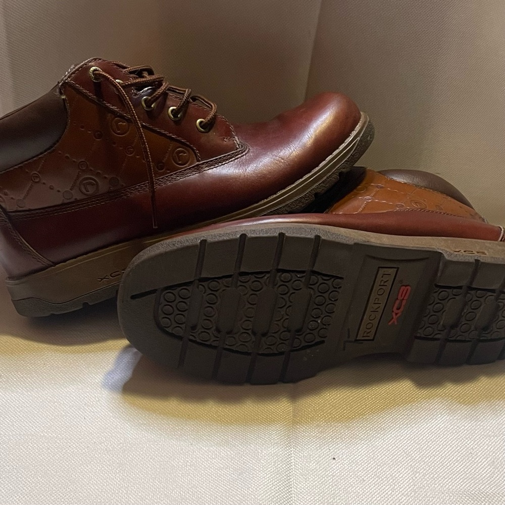 Rockport XCS Leather Men's Dark Brown Chukka Boots